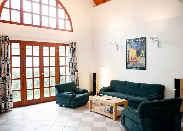 וילה The Pearl Of Balaton *