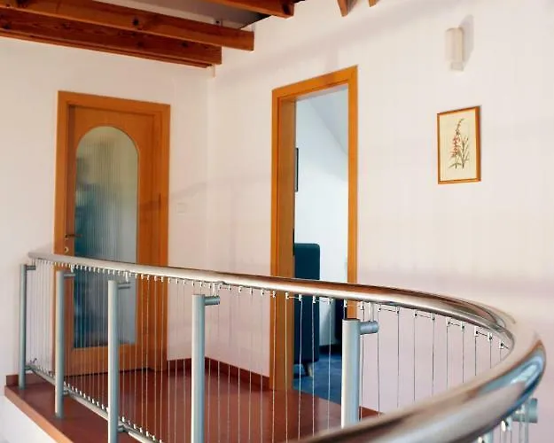 The Pearl Of Balaton * סיגליגט